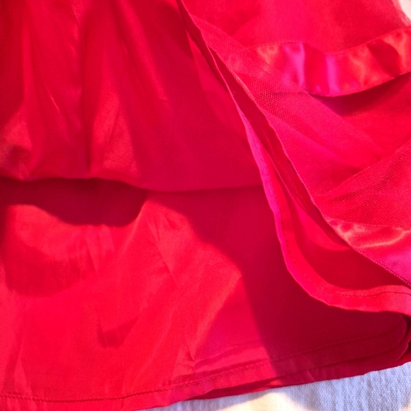 Gymboree girls size 2T red tulle Dressed Up line party dress & diaper cover NWOT - Picture 2 of 7